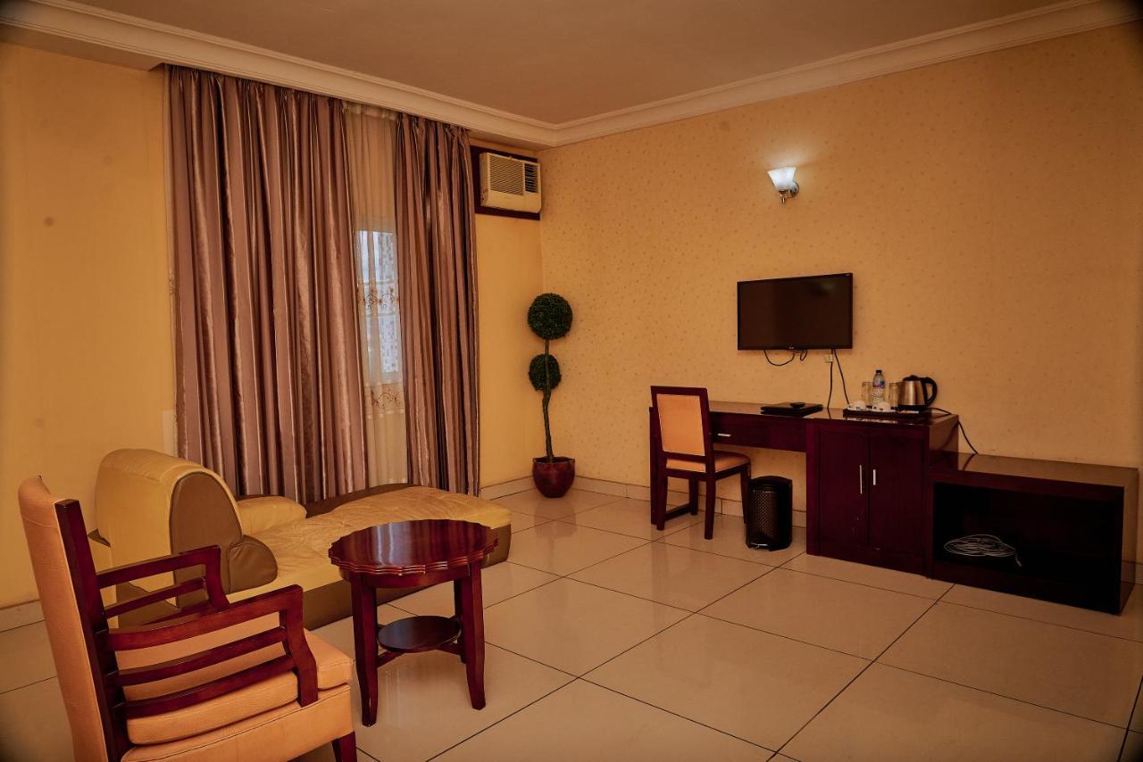 Mobushipe Barcelona Hotels, Abuja מראה חיצוני תמונה